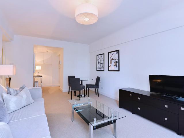 Apartment for rent in Chelsea, Greater London