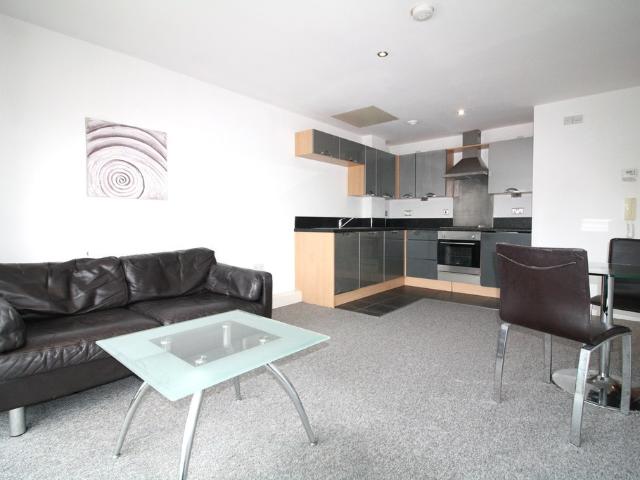 Apartment for rent in Street, Somerset