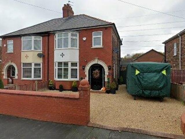 Apartment for rent in Prescot