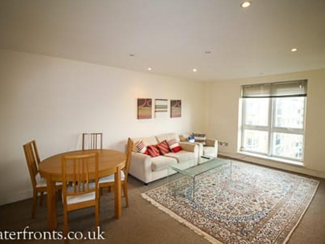 Apartment for rent in Virginia Quay, Greater London