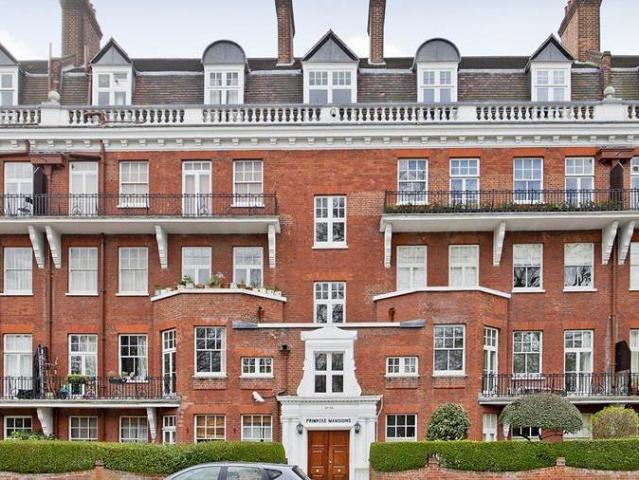Apartment for rent in Battersea, Greater London