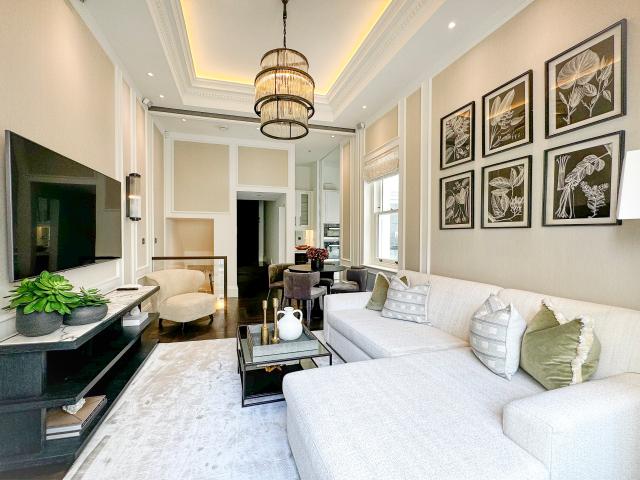 Apartment for rent in South Kensington, Greater London