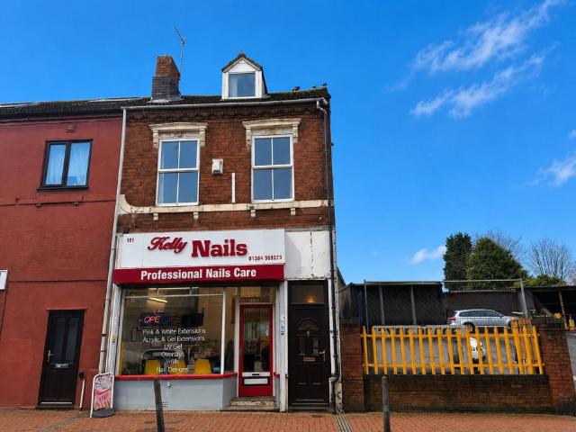 Apartment for rent in Cherry Orchard, Fold Hill
