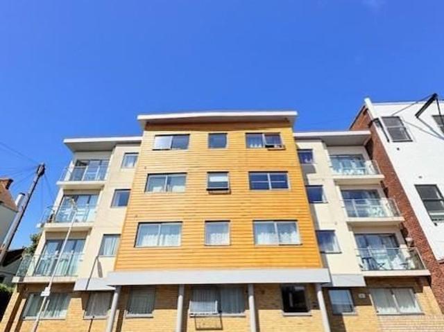 Apartment for rent in East Cliff, Acol