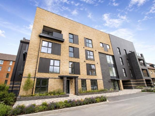 Apartment for rent in Castle Hill, Monks Orchard