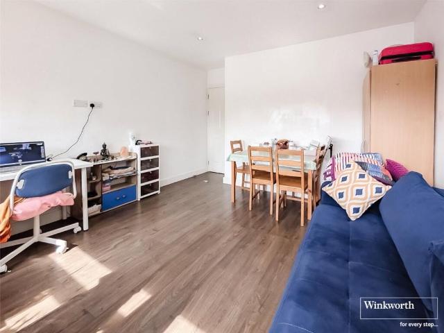 Apartment for rent in Church End, Greater London