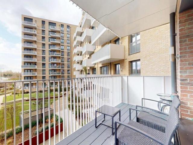 Apartment for rent in Alperton, Greater London