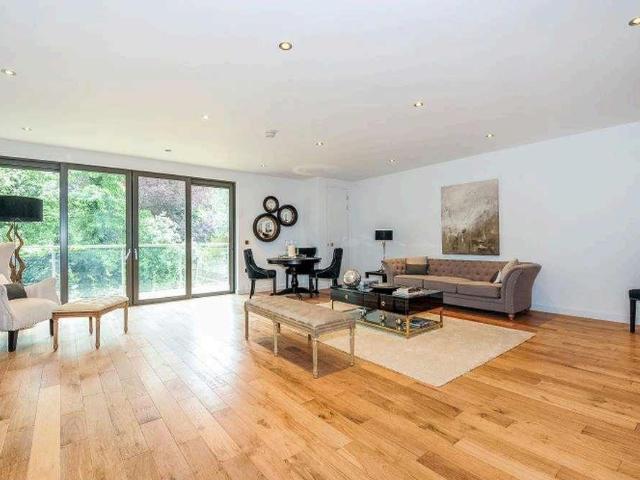 Apartment for rent in West Hampstead, Greater London
