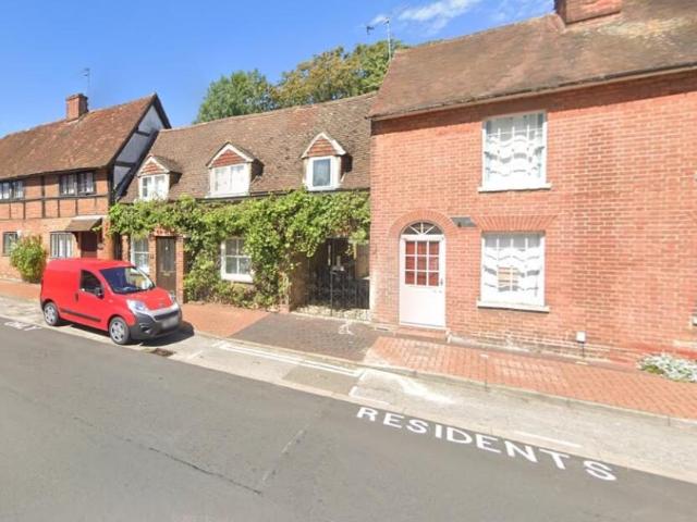 Apartment for rent in Emmbrook, Wokingham
