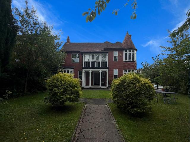 Apartment for rent in Heaton Norris, Greater Manchester