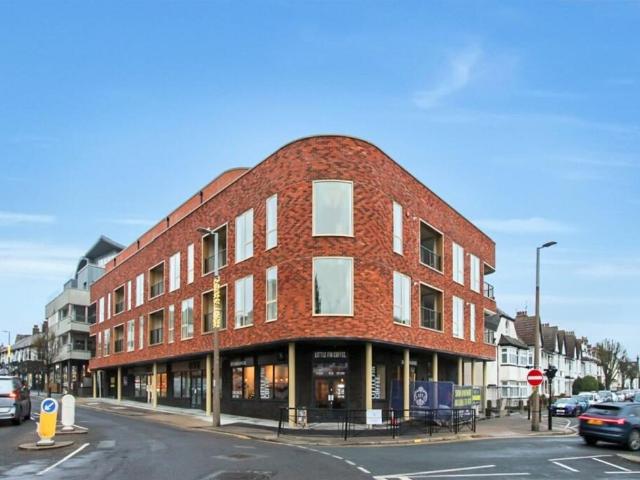 Apartment for rent in Alton Barnes, Essex