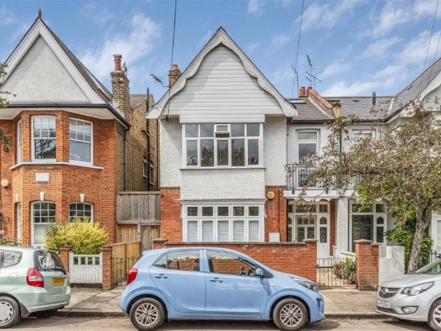 Apartment for rent in East Sheen, Greater London