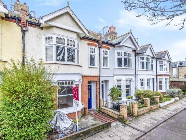 Apartment for rent in Mortlake, Greater London