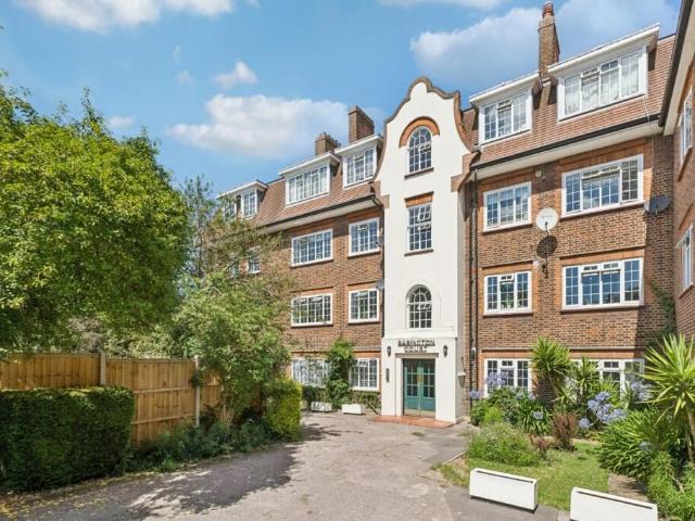 Apartment for rent in Streatham, Greater London
