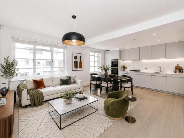 Apartment for rent in Chelsea, Greater London