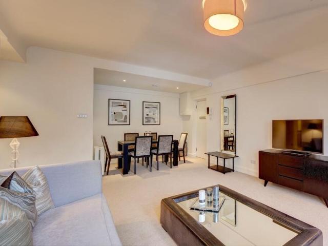 Apartment for rent in Chelsea, Greater London