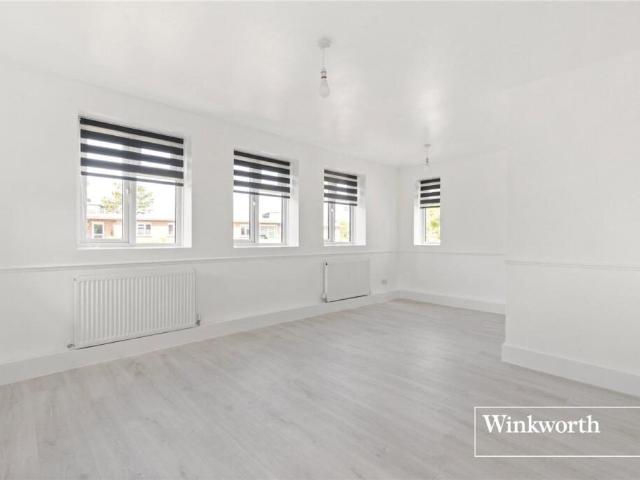 Apartment for rent in Stockwell, Greater London