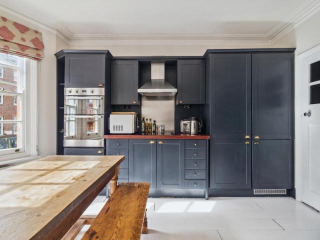 Apartment for rent in Marylebone, Greater London