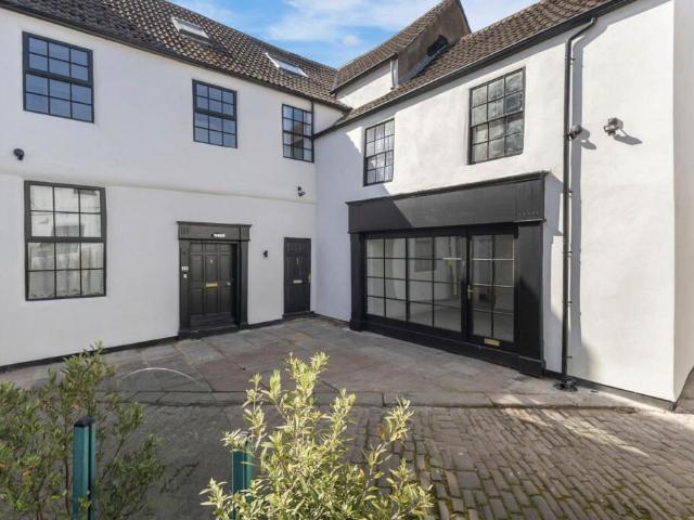 Apartment for rent in Eastmoor, West Yorkshire