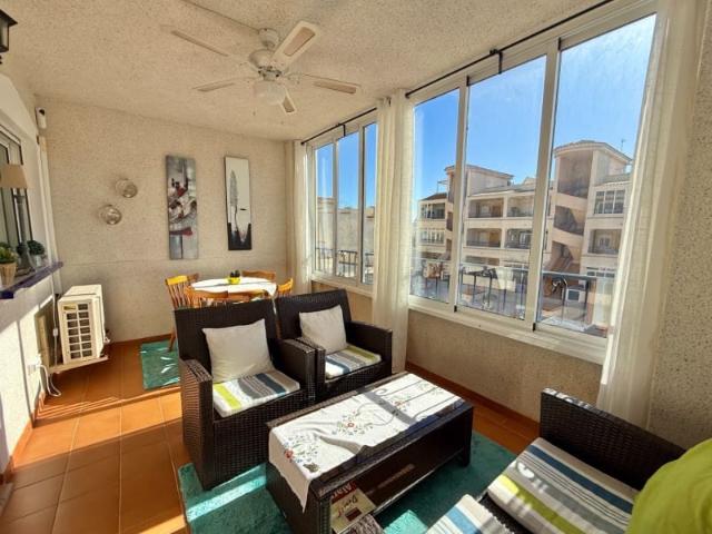 Apartamento en alquiler en Urbanización La Ceñuela, Torrevieja