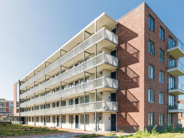 Appartement te huur in Ijmuiden, Noord Holland