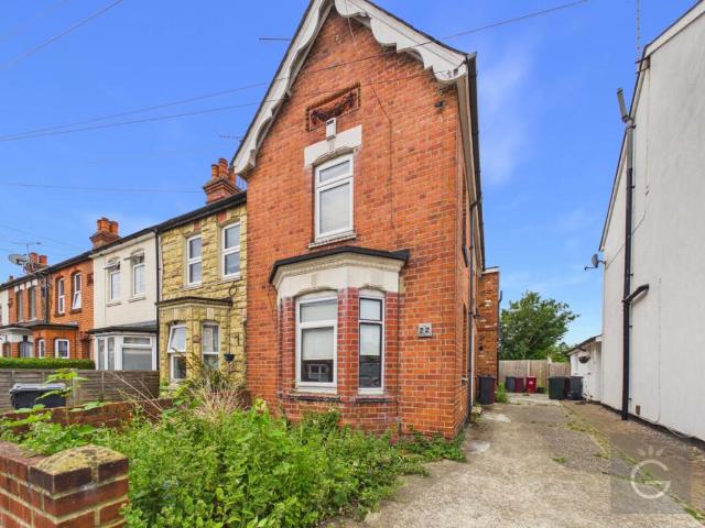 Apartment for rent in Reading
