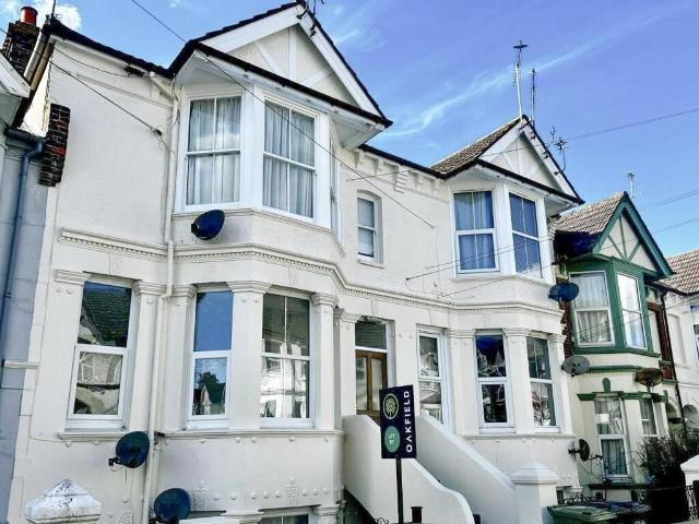 Apartment for rent in Central, Heathlands