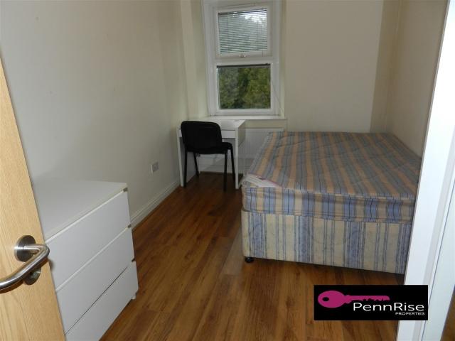 Apartment for rent in Plasnewydd, Falcon Lodge