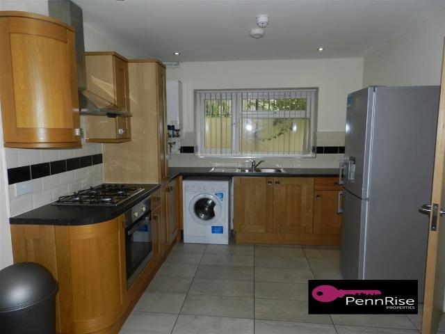 Apartment for rent in Plasnewydd, Falcon Lodge