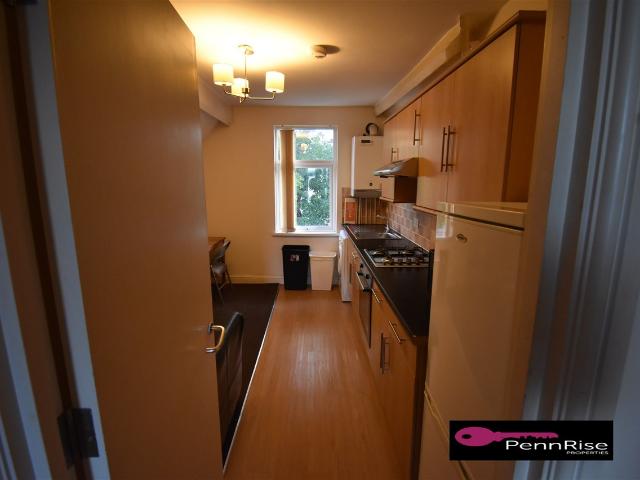 Apartment for rent in Plasnewydd, Falcon Lodge