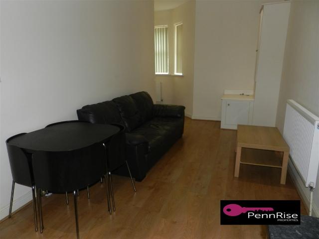 Apartment for rent in Plasnewydd, Falcon Lodge