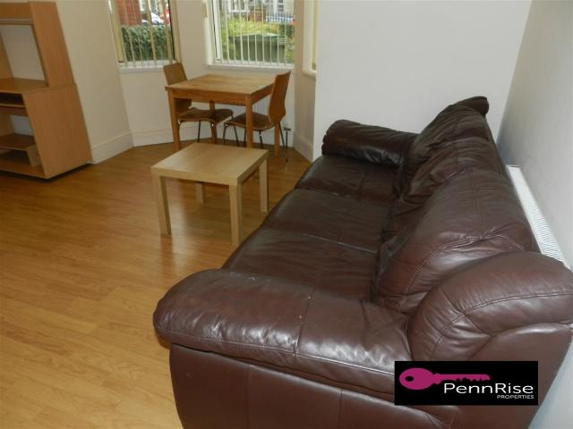Apartment for rent in Plasnewydd, Falcon Lodge