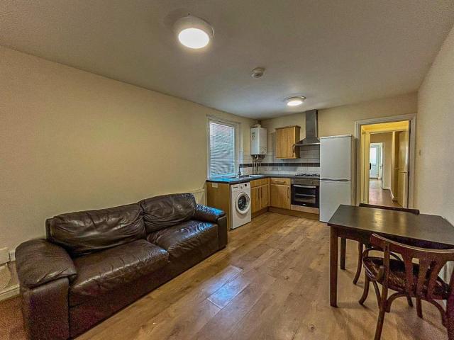 Apartment for rent in Plasnewydd, Cardiff