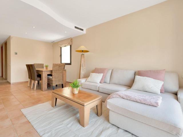Casa en alquiler en Rio Real, Costa del Sol Occidental