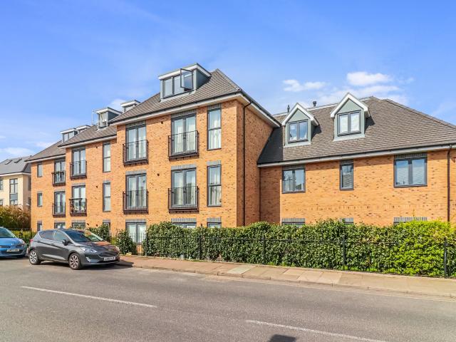 Apartment for rent in St Albans, Five Acres