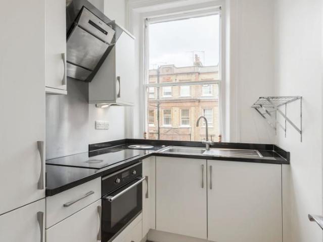Apartment for rent in South Kensington, Greater London