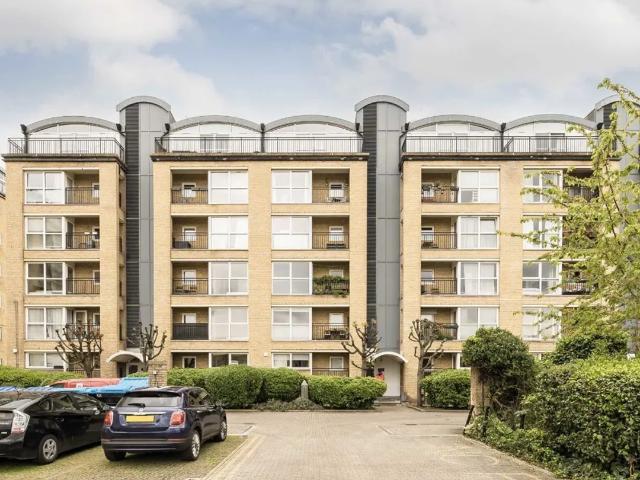 Apartment for rent in Rotherhithe, Greater London