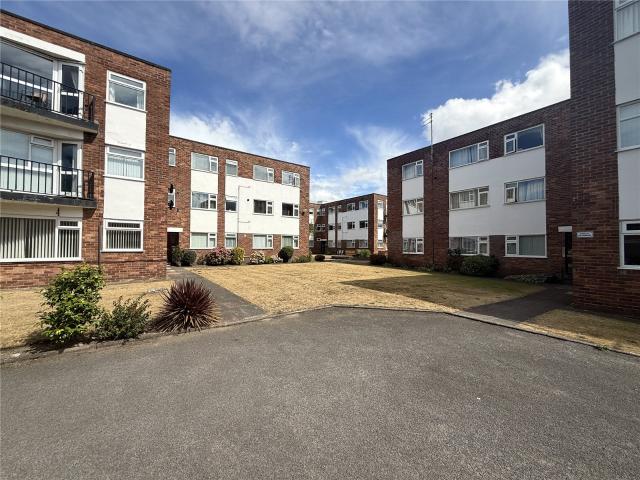 Apartment for rent in Great Crosby, Sefton