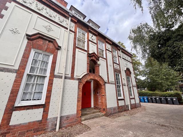 Apartment for rent in Avenues, Hull