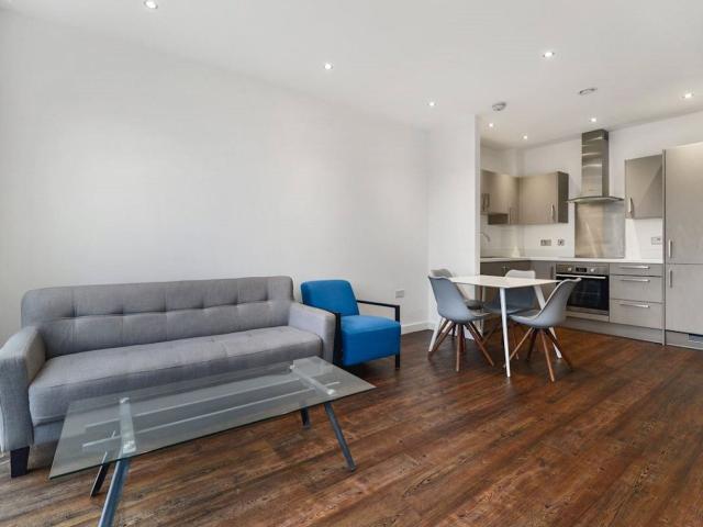 Apartment for rent in Royal Albert Wharf, Greater London