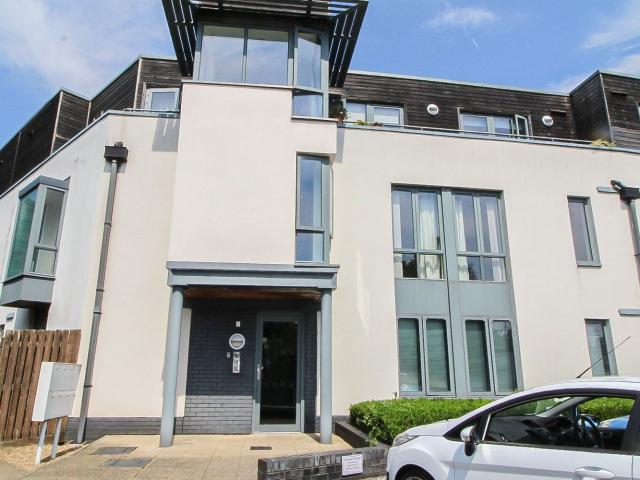 Apartment for rent in Falcon Lodge, Wales