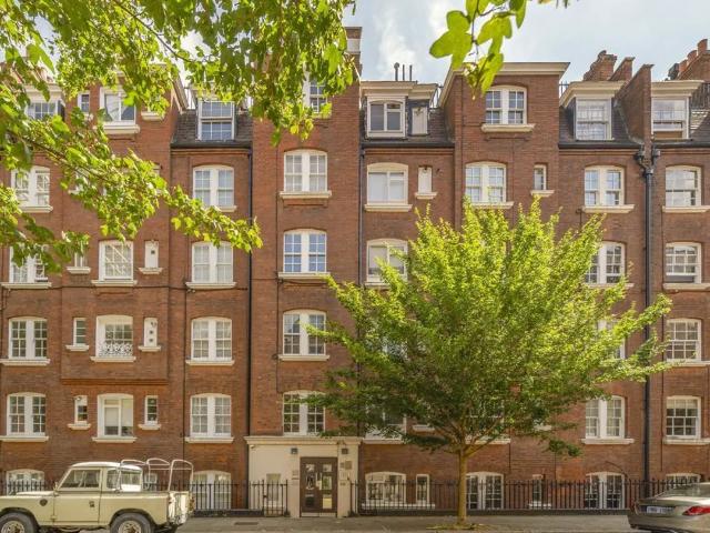 Apartment for rent in Saint Pancras, Greater London