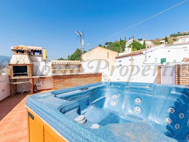 Casa en alquiler en La Axarquía, Andalucía