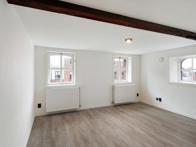 Appartement te huur in Schiedam, Zuid Holland