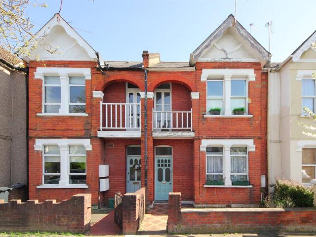 Apartment for rent in London Borough of Ealing, Hanwell
