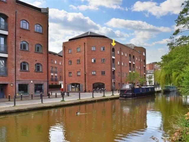 Apartment for rent in Newtown, Two Mills