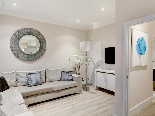 Apartment for rent in Lakenham, East Bank
