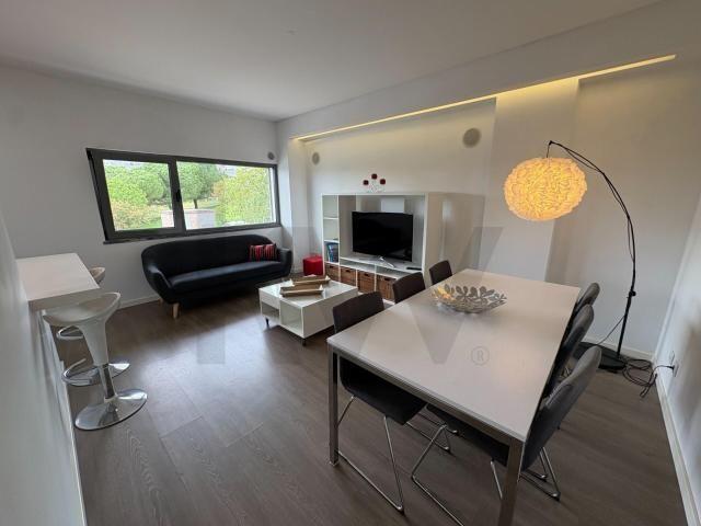 Apartamento alugar em Quinta da Barriga, Almada