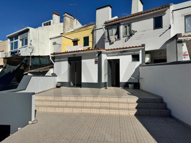 Apartamento alugar em Aldeia de Paio Pires, Seixal