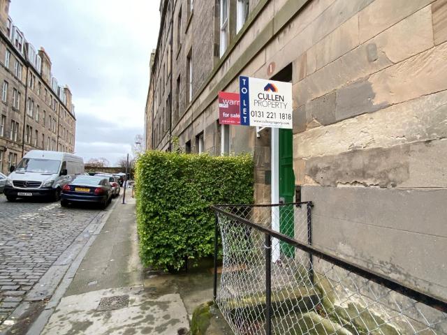 Apartment for rent in Newington, Scotland